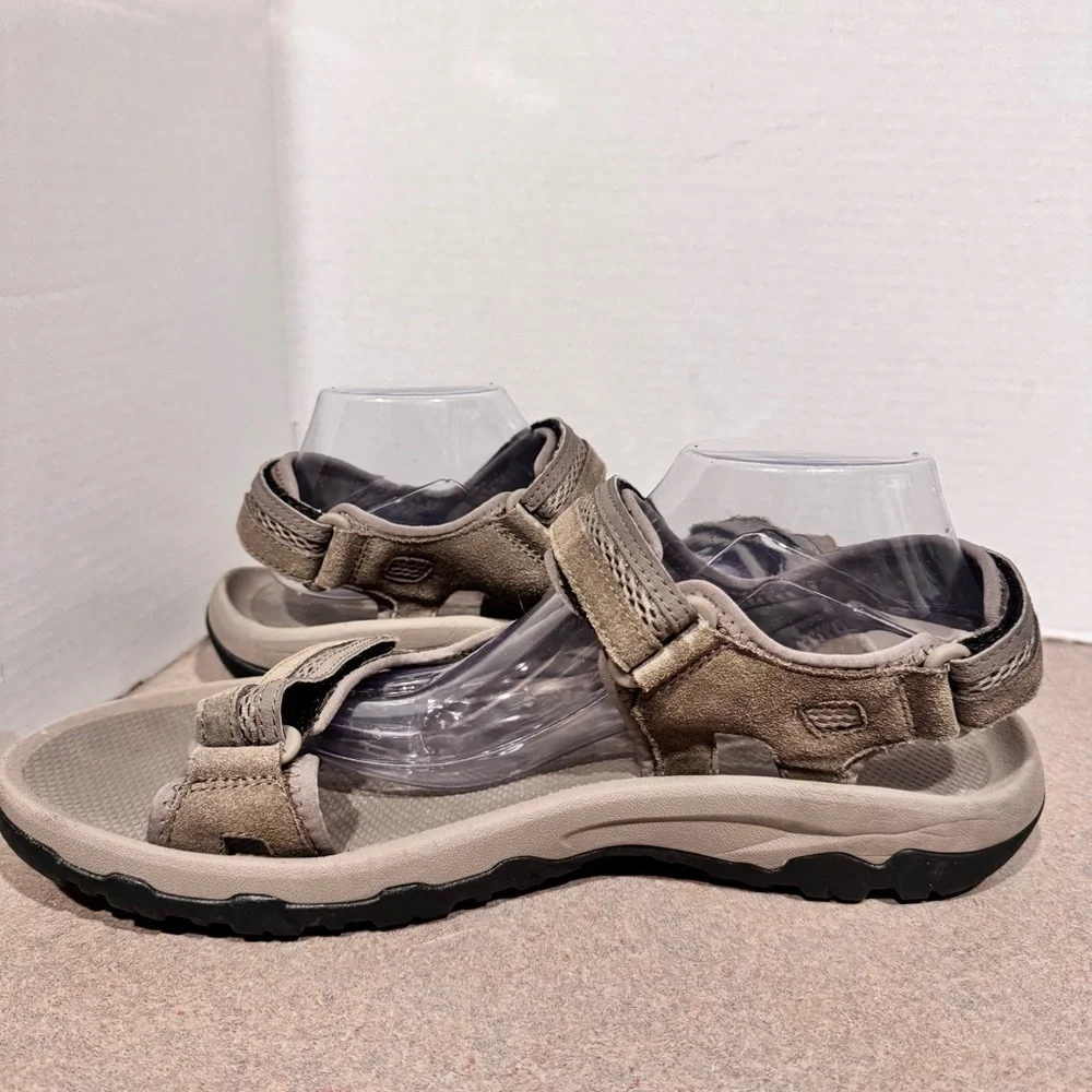 Teva Men’s Hudson Hiking Minimalist Outdoors Sandals